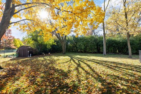 Tiny photo for 15340 Maple Drive, Oak Forest, IL 60452 (MLS # 12520351)