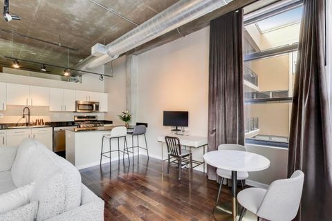 Tiny photo for 900 N KINGSBURY Street #1019, Chicago, IL 60610 (MLS # 12529633)