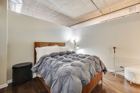 Tiny photo for 900 N KINGSBURY Street #1019, Chicago, IL 60610 (MLS # 12529633)