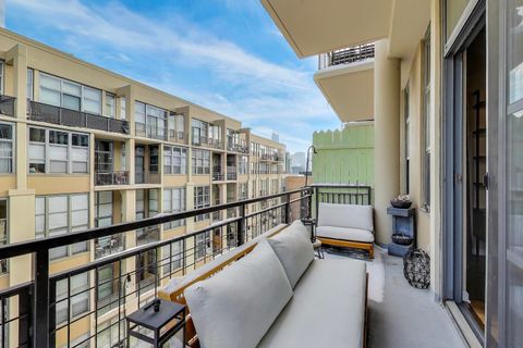 Tiny photo for 900 N KINGSBURY Street #1019, Chicago, IL 60610 (MLS # 12529633)