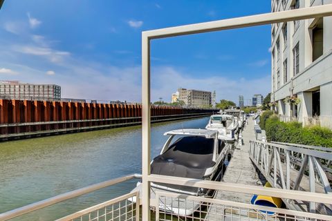 Tiny photo for 900 N KINGSBURY Street #1019, Chicago, IL 60610 (MLS # 12529633)