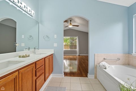 Tiny photo for 2008 Crooked Tree Court, McHenry, IL 60050 (MLS # 12499756)