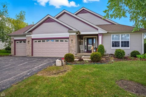 Photo of 2008 Crooked Tree Court, McHenry, IL 60050 (MLS # 12499756)
