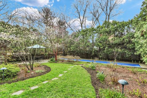 Tiny photo for 1009 W Hill Street, Champaign, IL 61821 (MLS # 12586651)