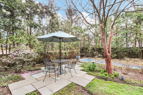 Tiny photo for 1009 W Hill Street, Champaign, IL 61821 (MLS # 12586651)