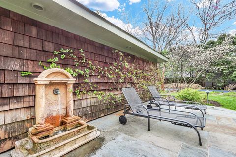 Tiny photo for 1009 W Hill Street, Champaign, IL 61821 (MLS # 12586651)