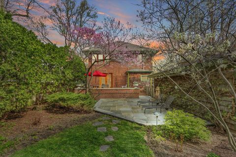 Tiny photo for 1009 W Hill Street, Champaign, IL 61821 (MLS # 12586651)