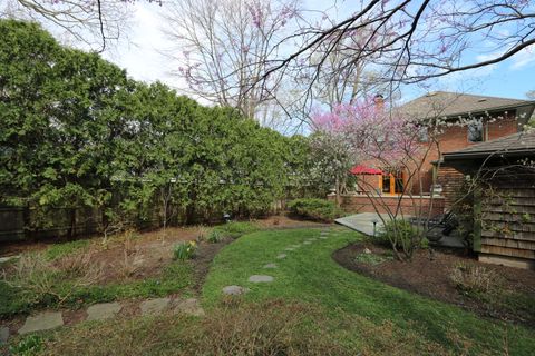 Tiny photo for 1009 W Hill Street, Champaign, IL 61821 (MLS # 12586651)