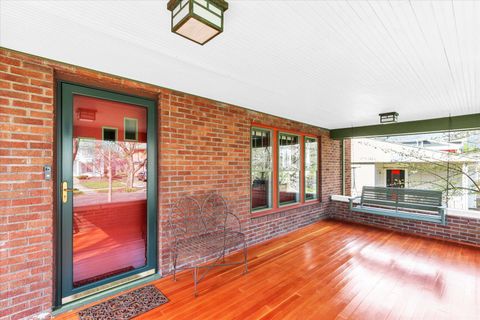 Tiny photo for 1009 W Hill Street, Champaign, IL 61821 (MLS # 12586651)