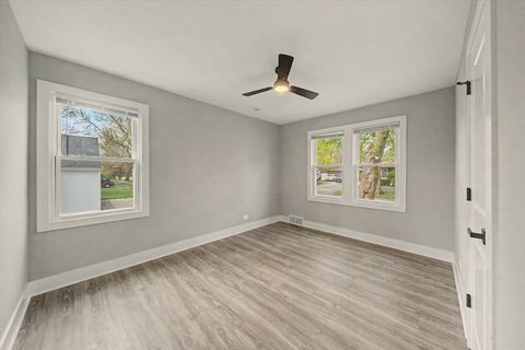 Tiny photo for 14701 Beachview Terrace, Dolton, IL 60419 (MLS # 12620709)