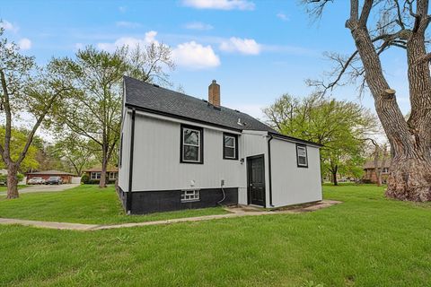 Tiny photo for 14701 Beachview Terrace, Dolton, IL 60419 (MLS # 12620709)