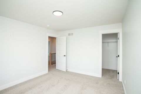 Tiny photo for 2194 Corrigan Way, Normal, IL 61761 (MLS # 12424109)