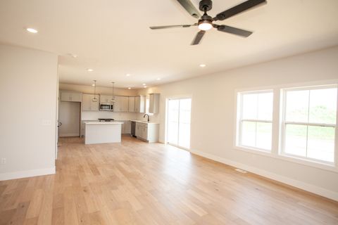 Tiny photo for 2194 Corrigan Way, Normal, IL 61761 (MLS # 12424109)