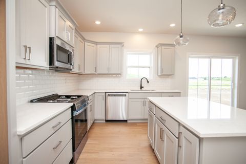 Tiny photo for 2194 Corrigan Way, Normal, IL 61761 (MLS # 12424109)