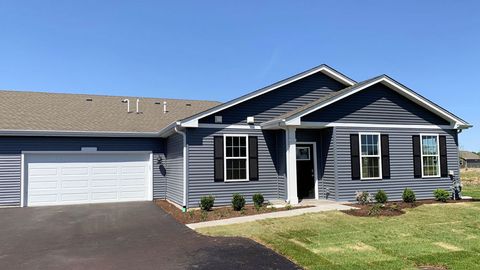 2 beds bed, 2 baths bath property at 6441 Maple Glen Drive, Wonder Lake, IL 60097