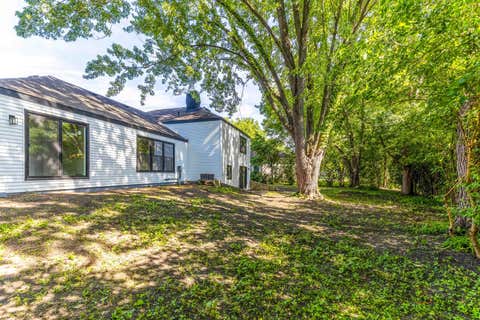 Tiny photo for 1482 Pebblestone Cove, Wheaton, IL 60189 (MLS # 12723499)