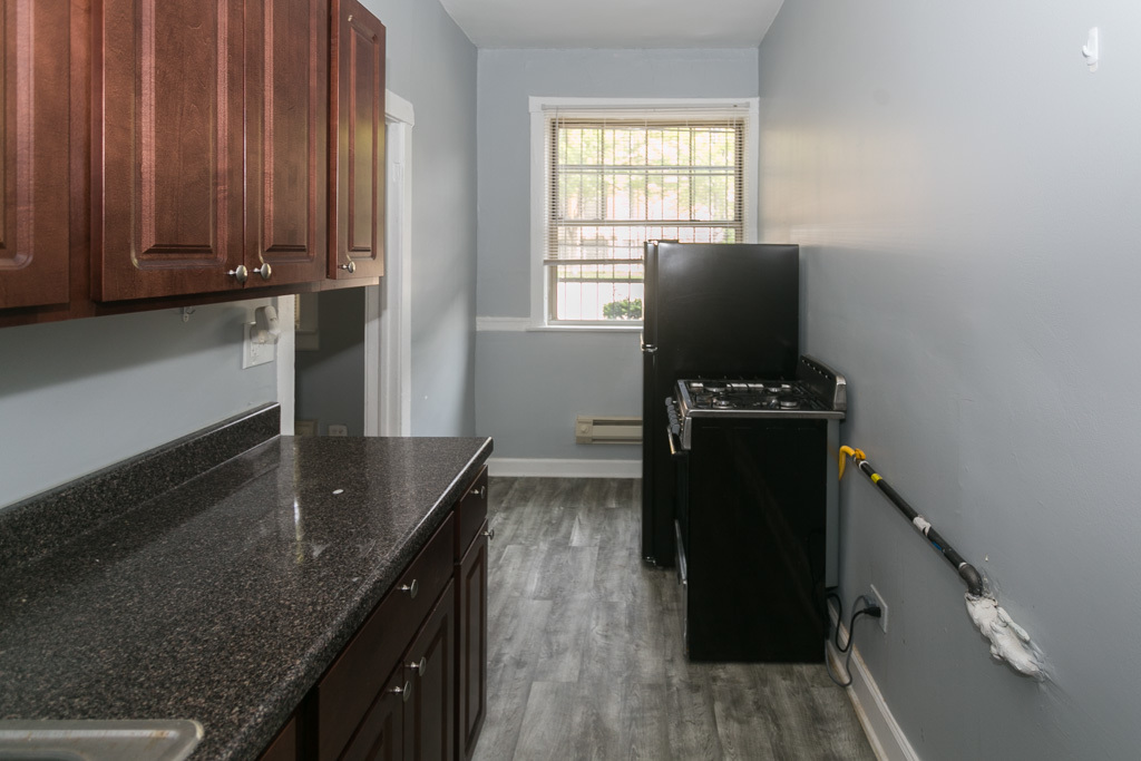 3257 W Wrightwood Avenue BAA