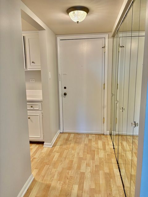 Tiny photo for 505 Redondo Drive #407, Downers Grove, IL 60516 (MLS # 12600527)