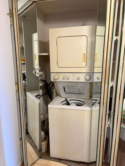 Tiny photo for 505 Redondo Drive #407, Downers Grove, IL 60516 (MLS # 12600527)