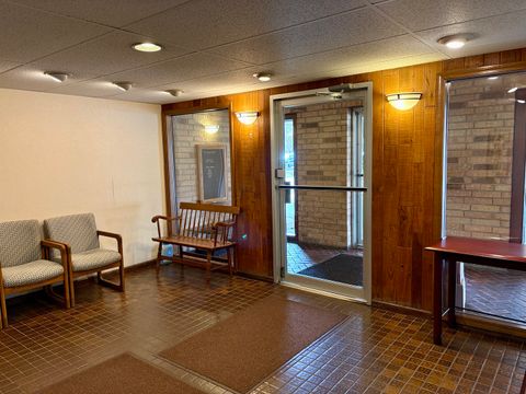 Tiny photo for 505 Redondo Drive #407, Downers Grove, IL 60516 (MLS # 12600527)