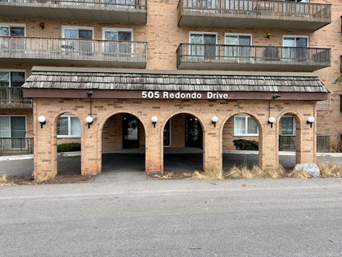 Tiny photo for 505 Redondo Drive #407, Downers Grove, IL 60516 (MLS # 12600527)