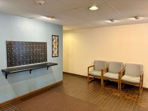 Tiny photo for 505 Redondo Drive #407, Downers Grove, IL 60516 (MLS # 12600527)