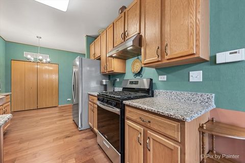 Tiny photo for 2556 Hillsboro Boulevard, Aurora, IL 60503 (MLS # 12485805)