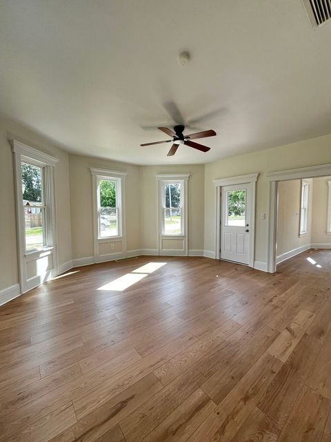 Tiny photo for 403 Uncas Street, Tonica, IL 61370 (MLS # 12458469)