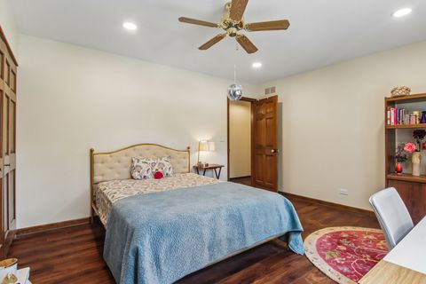 Tiny photo for 816 Bonnie Brae Lane, Bolingbrook, IL 60440 (MLS # 12672625)