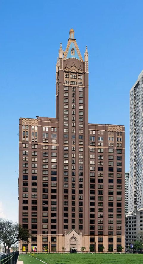 680 N Lake Shore Drive 1105 Chicago IL 60611
