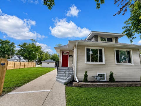 Photo of 1936 S 17th Avenue, Maywood, IL 60153 (MLS # 12727867)