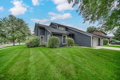 Tiny photo for 2075 Valley Creek Drive, Elgin, IL 60123 (MLS # 12696926)