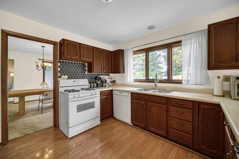 Tiny photo for 2075 Valley Creek Drive, Elgin, IL 60123 (MLS # 12696926)