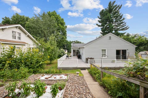Tiny photo for 1439 45 Avenue, Rock Island, IL 61201 (MLS # 12726450)