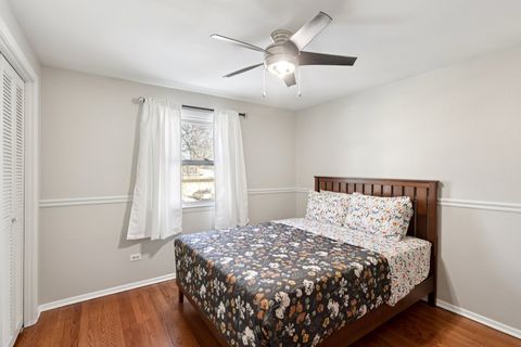 Tiny photo for 2311 Carriage Lane, Lindenhurst, IL 60046 (MLS # 12543291)