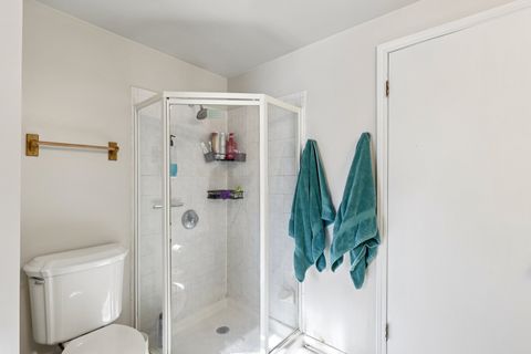 Tiny photo for 2311 Carriage Lane, Lindenhurst, IL 60046 (MLS # 12543291)