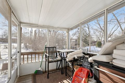 Tiny photo for 2311 Carriage Lane, Lindenhurst, IL 60046 (MLS # 12543291)