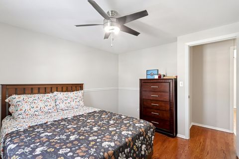 Tiny photo for 2311 Carriage Lane, Lindenhurst, IL 60046 (MLS # 12543291)