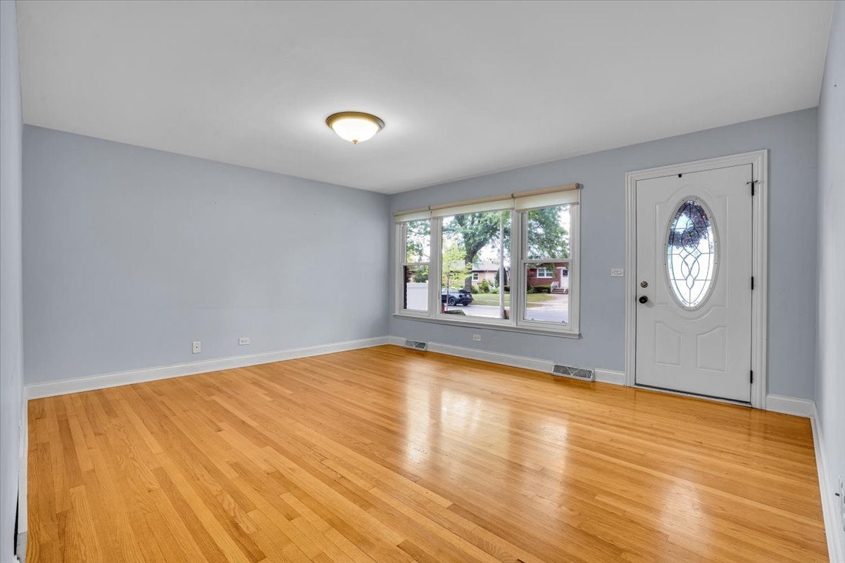 1402 S Robert Drive