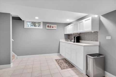Tiny photo for 1402 S Robert Drive, Mount Prospect, IL 60056 (MLS # 12755729)