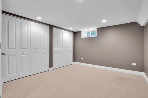 Tiny photo for 1402 S Robert Drive, Mount Prospect, IL 60056 (MLS # 12755729)