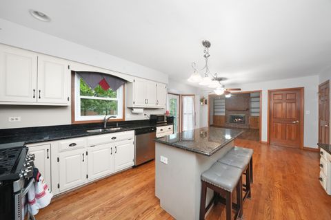 Tiny photo for 2460 Millington Court, Aurora, IL 60504 (MLS # 12433234)