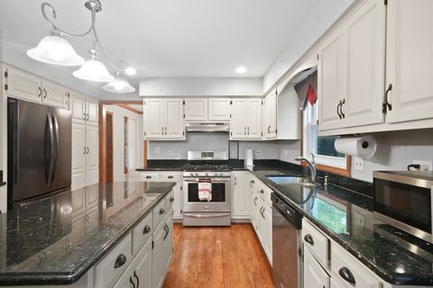 Tiny photo for 2460 Millington Court, Aurora, IL 60504 (MLS # 12433234)