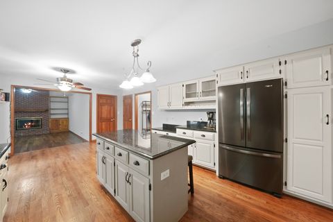 Tiny photo for 2460 Millington Court, Aurora, IL 60504 (MLS # 12433234)