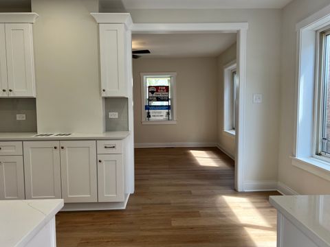 Tiny photo for 8720 S Michigan Avenue, Chicago, IL 60619 (MLS # 12343717)