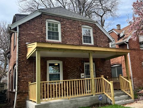 8720 S Michigan Avenue Chicago IL 60619