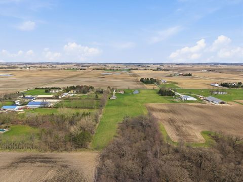 Tiny photo for 8N316 Mcgough Road, Maple Park, IL 60151 (MLS # 12610026)