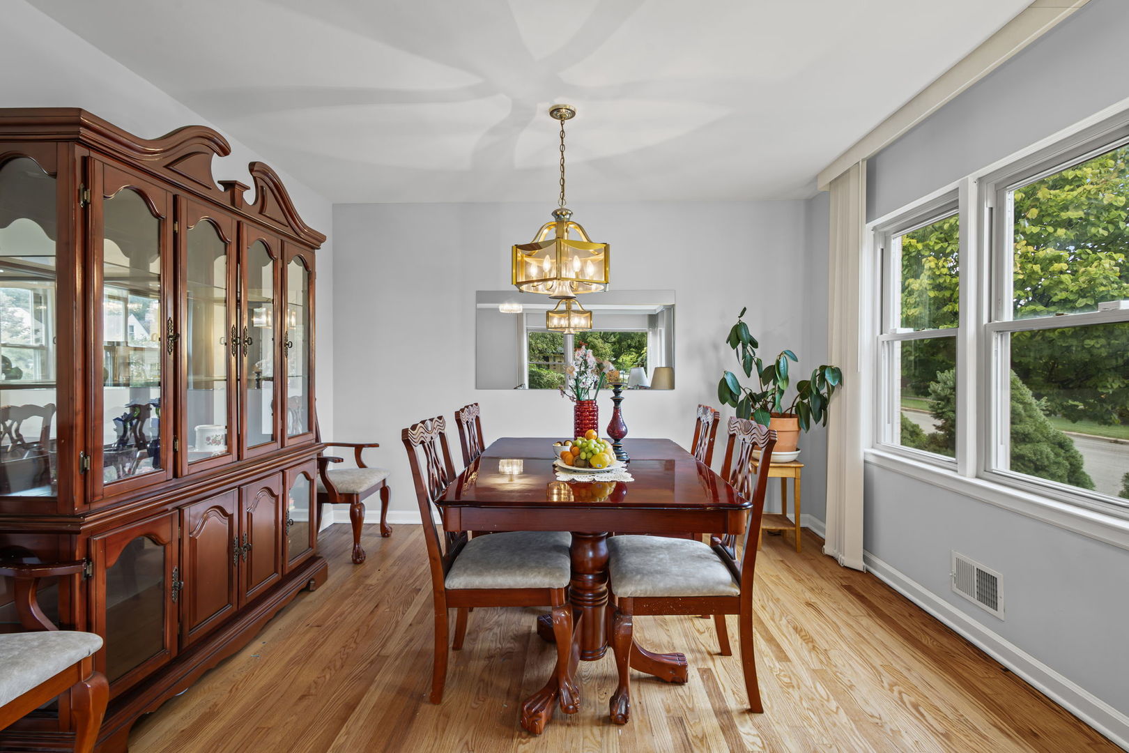 5459 Suffield Court