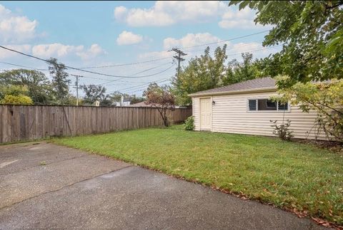Tiny photo for 5459 Suffield Court, Skokie, IL 60077 (MLS # 12497671)
