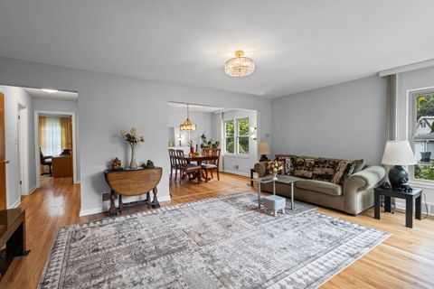 Tiny photo for 5459 Suffield Court, Skokie, IL 60077 (MLS # 12497671)